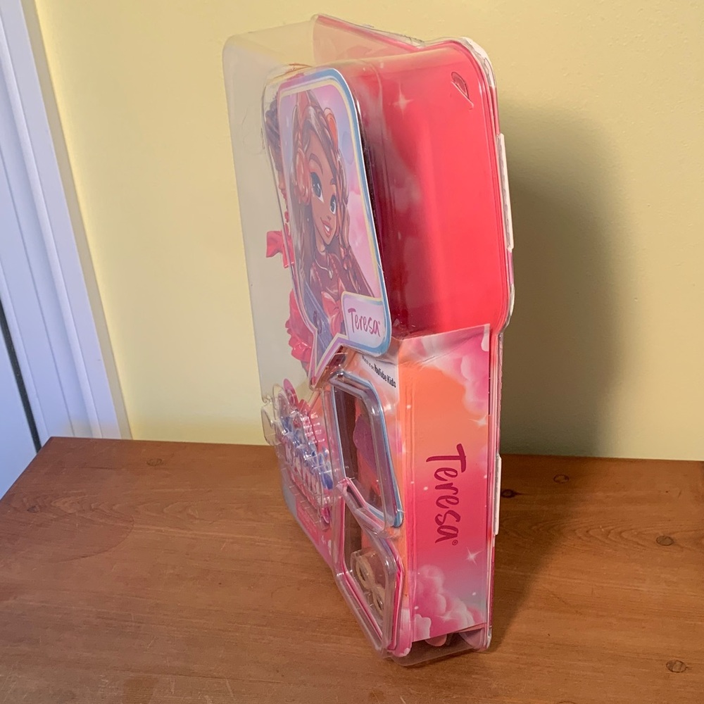 Barbie Dream Besties Teresa NRFB Original Wave NIB - Picture 6 of 6